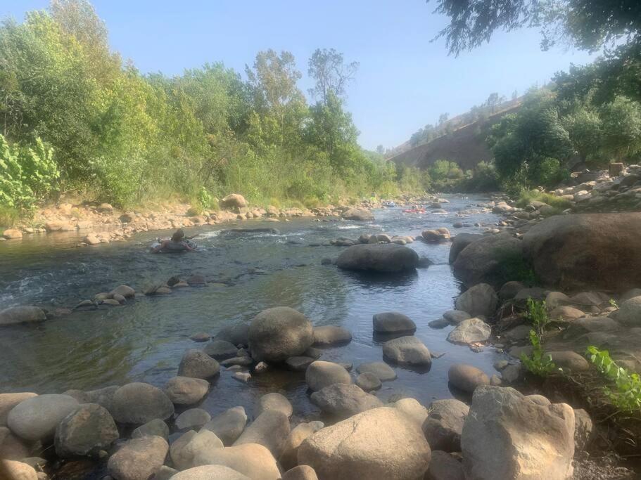 - Walk To River Kern & Downtown *