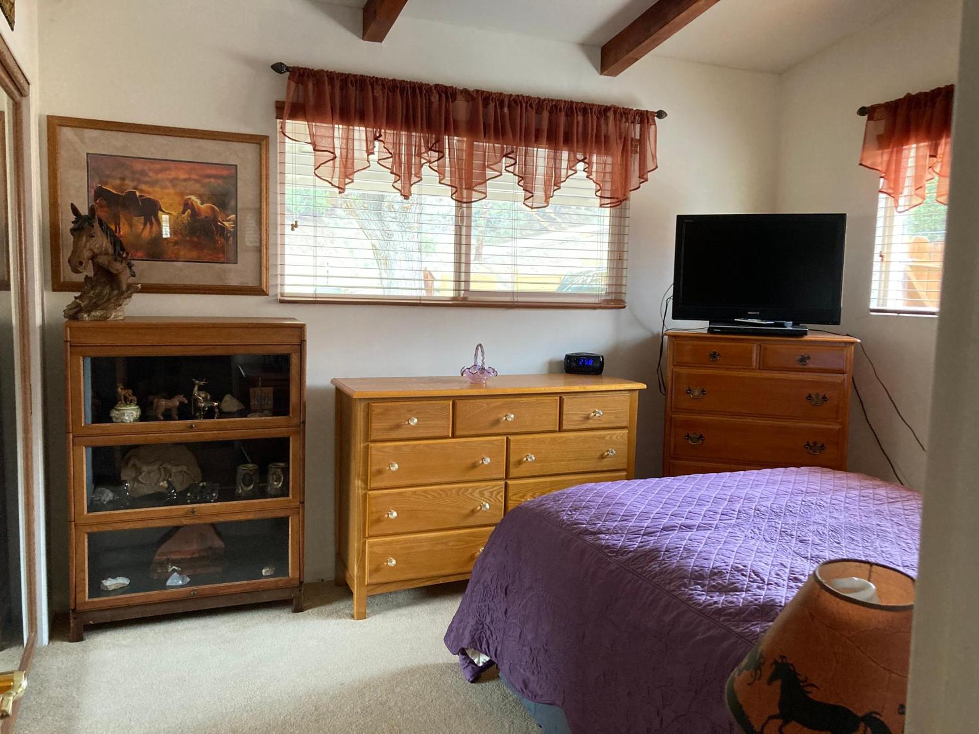 Holiday home - Walk To River Kern & Downtown *
